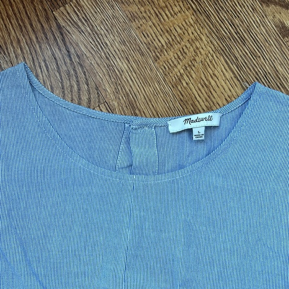 Madewell Button-Back Tie Tee - Picture 5 of 7